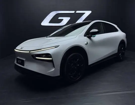 小鹏G7 产品图